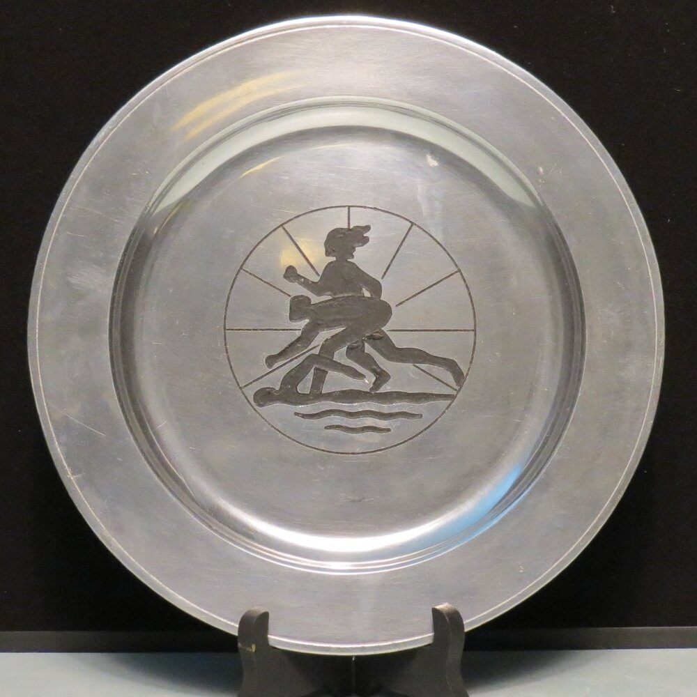 Wilton Armetale Plough Dinner Plat Triathlon Engraved 10-3/4 inch diameter.